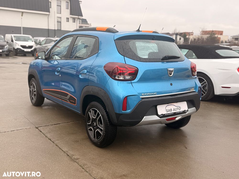 Dacia Spring Comfort Plus - 4