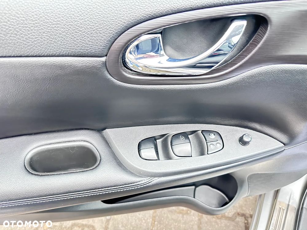 Nissan Pulsar 1.2 DIG-T Tekna - 23