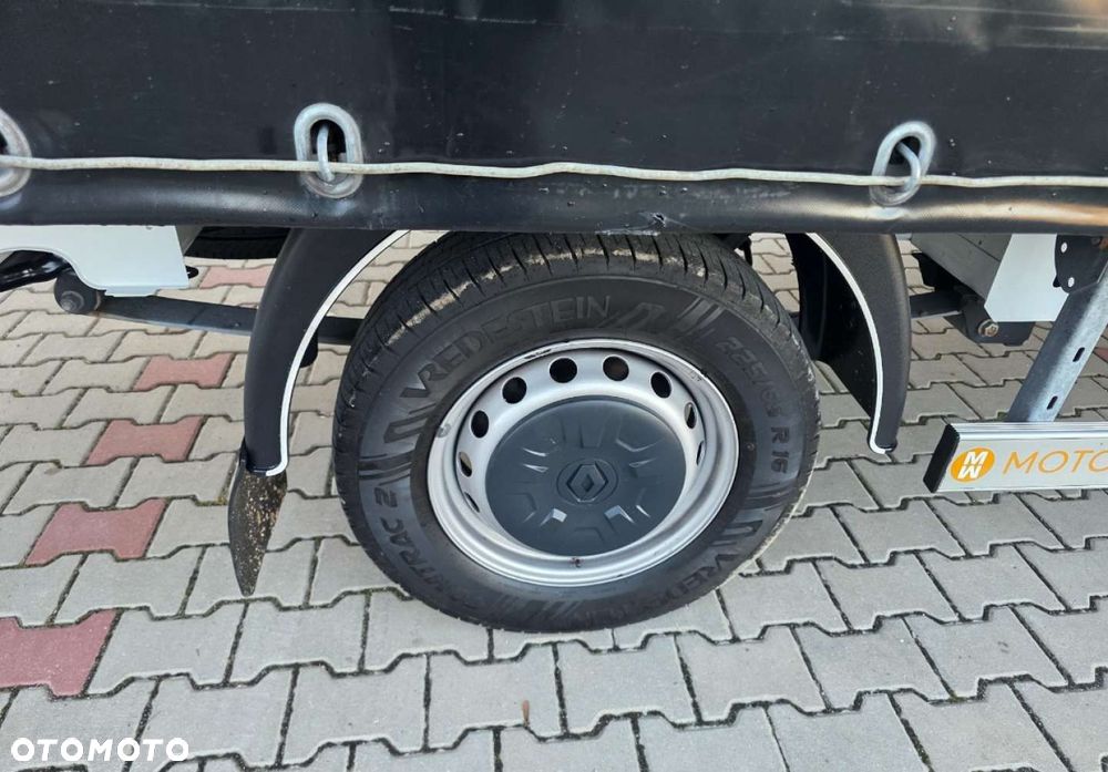 Renault Master - 32