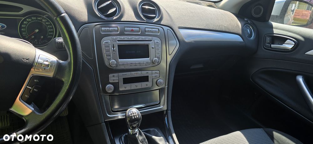 Ford Mondeo 2.0 TDCi Trend - 5