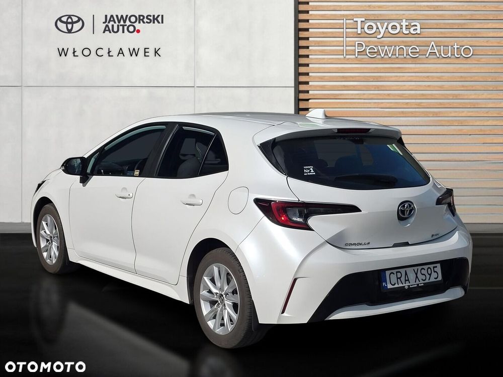 Toyota Corolla - 4