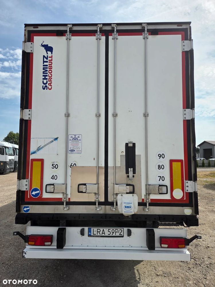Schmitz Cargobull SKO 24 - 3