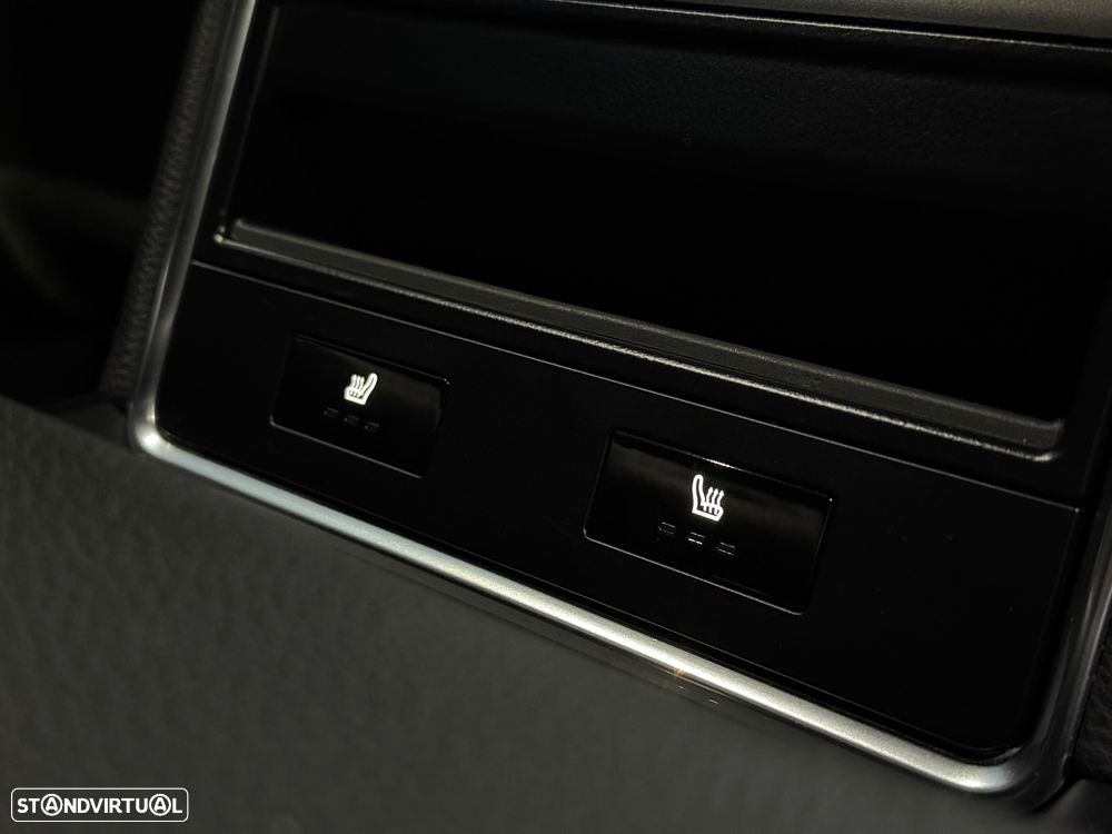 Porsche Panamera 4 E-Hybrid Edition 10 Anos - 14