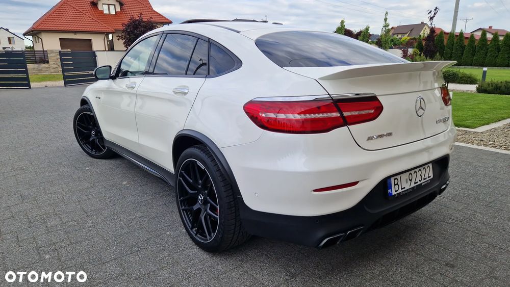 Mercedes-Benz GLC AMG 63 S 4Matic+ AMG Speedshift MCT 9G - 4