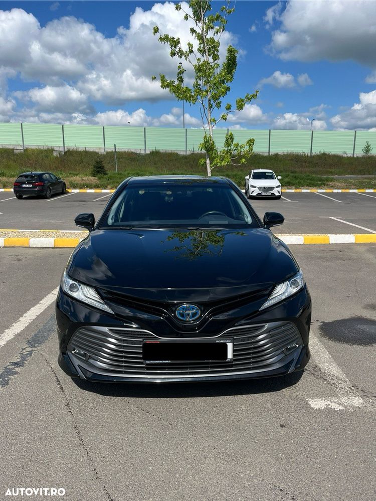 Toyota Camry 2.5 Exclusive - 2