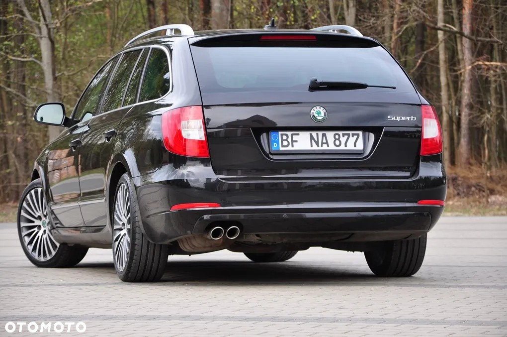 Skoda Superb 2.0 TDI L&K DSG - 24