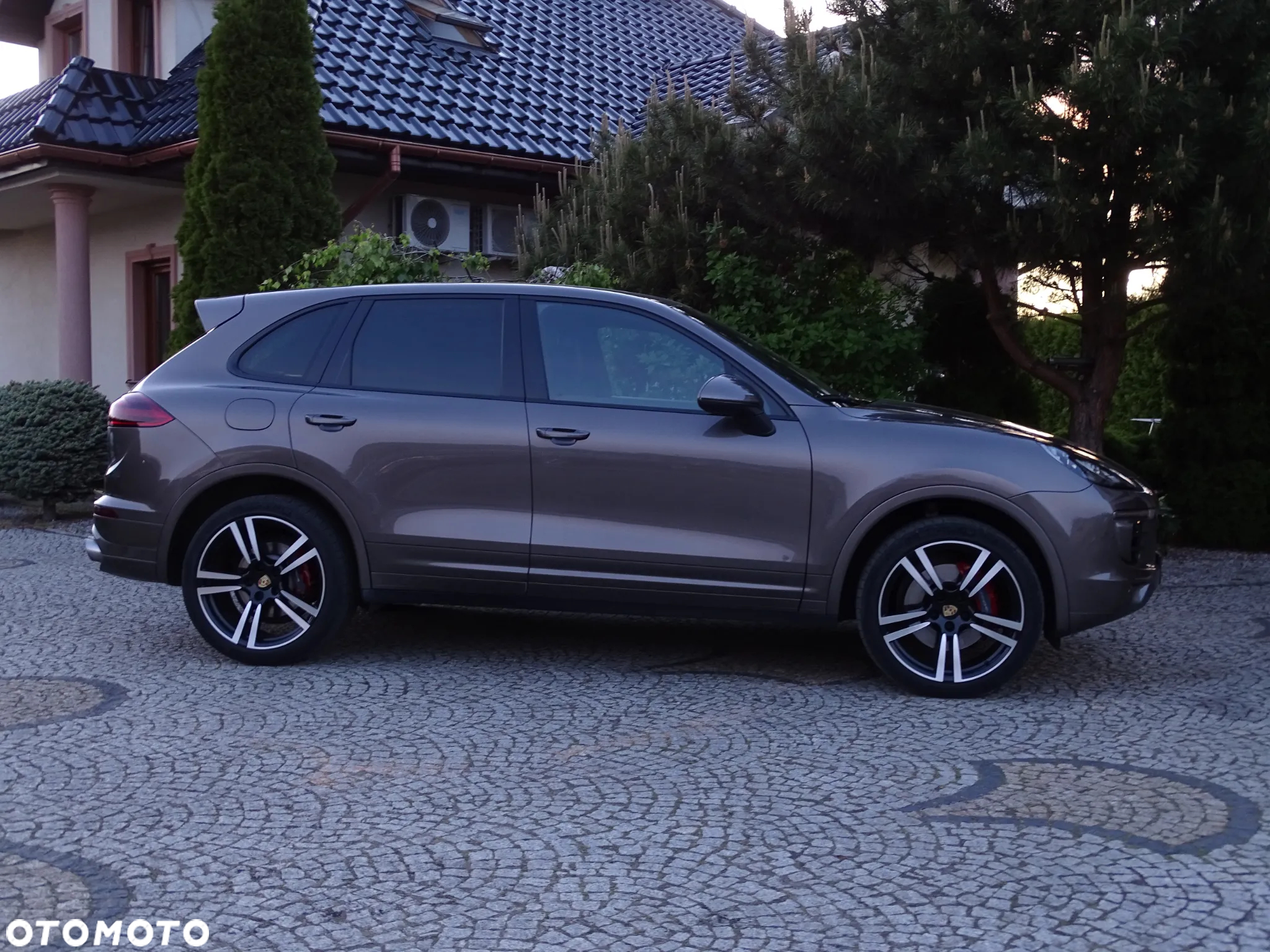 Porsche Cayenne Diesel Tiptronic S - 32