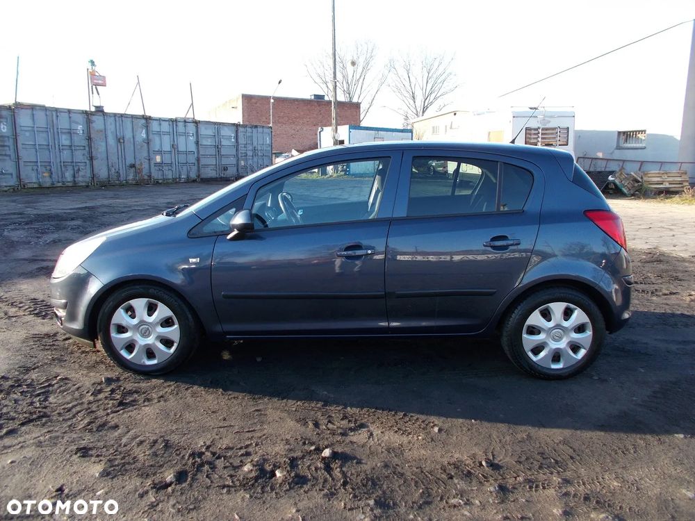 Opel Corsa 1.2 16V Enjoy - 6