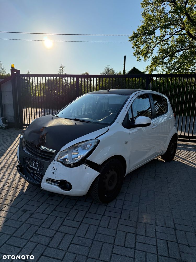 Opel Agila - 1