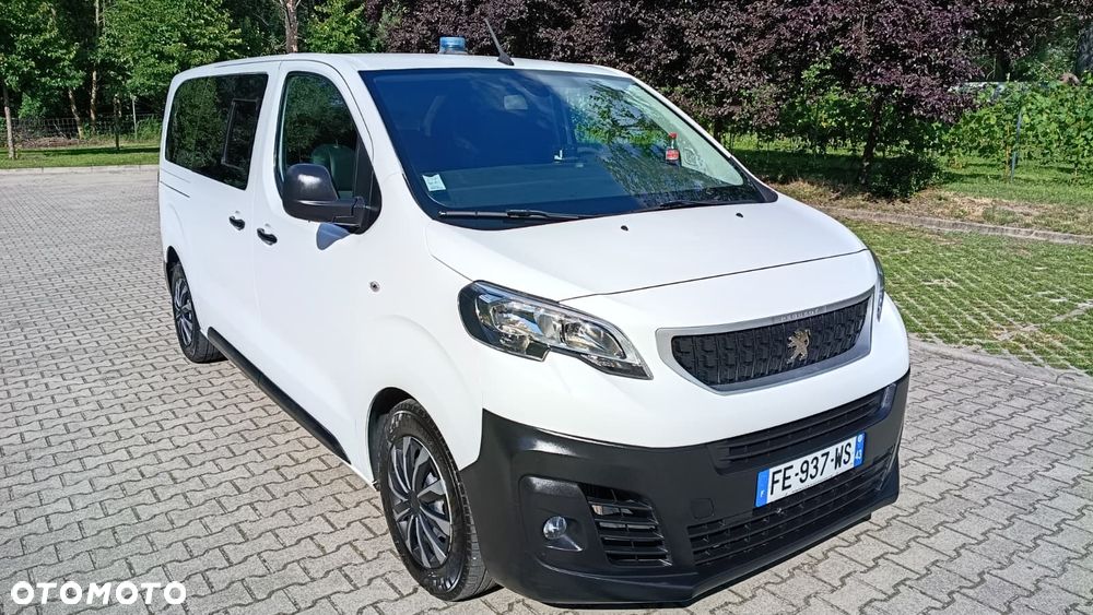 Peugeot Expert 2.0 L2 EHZ EAT8 - 8