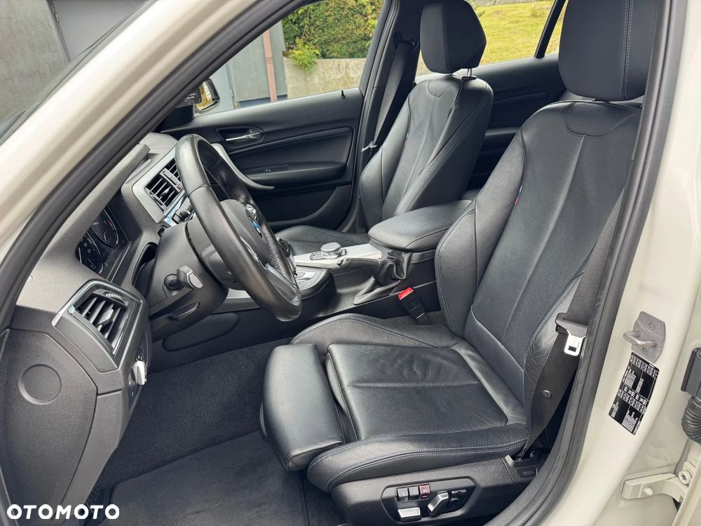 BMW Seria 1 118i M Sport Shadow - 19