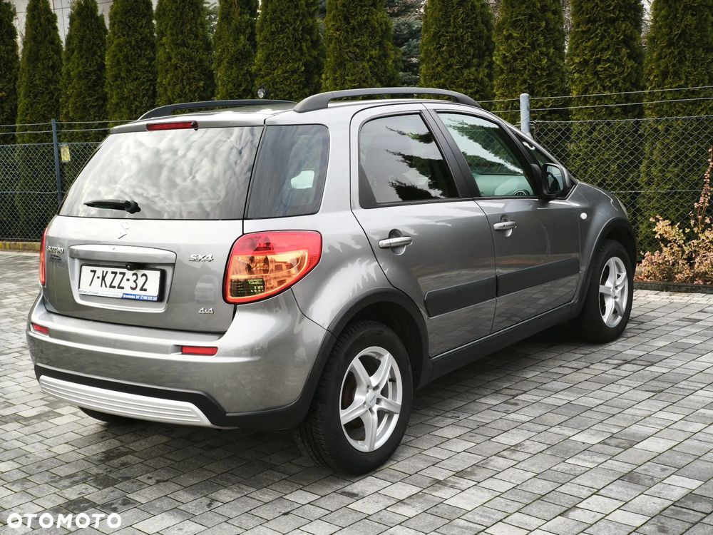 Suzuki SX4 Classic 1.6 VVT 4x4 Style - 10