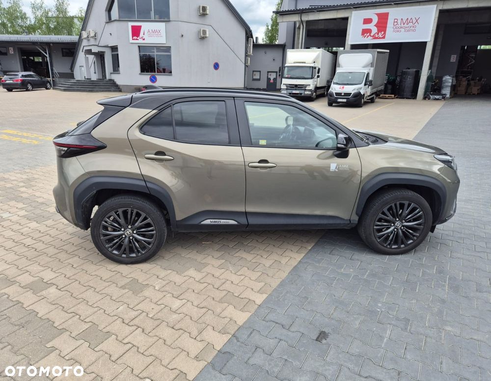 Toyota Yaris Cross Hybrid 1.5 Style AWD - 2