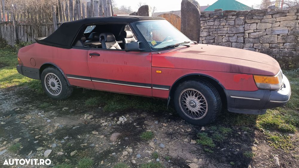 Saab 900 - 12