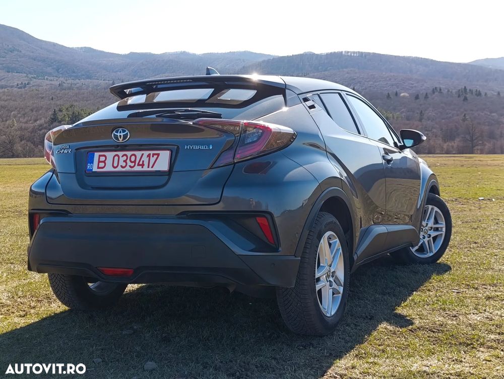 Toyota C-HR Lounge - 3