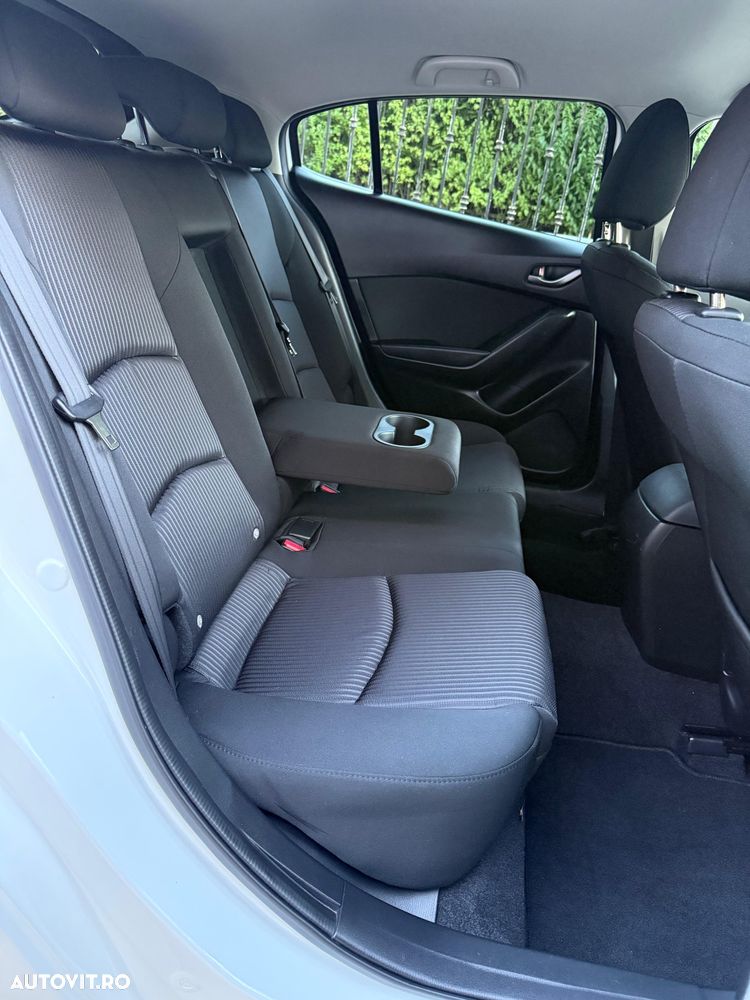 Mazda 3 SKYACTIV-G 120 Sports-Line - 8