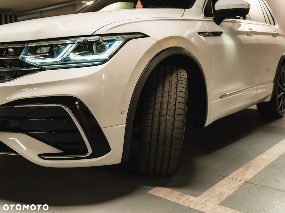Volkswagen Tiguan - 32