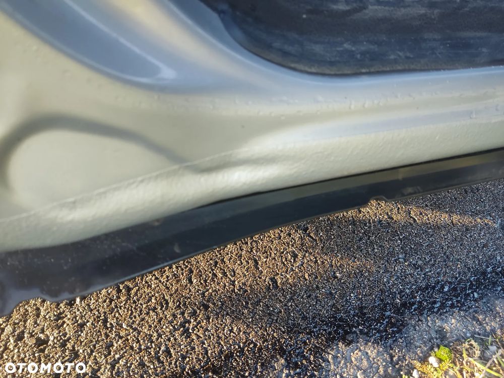 Suzuki Grand Vitara 2.0 - 5