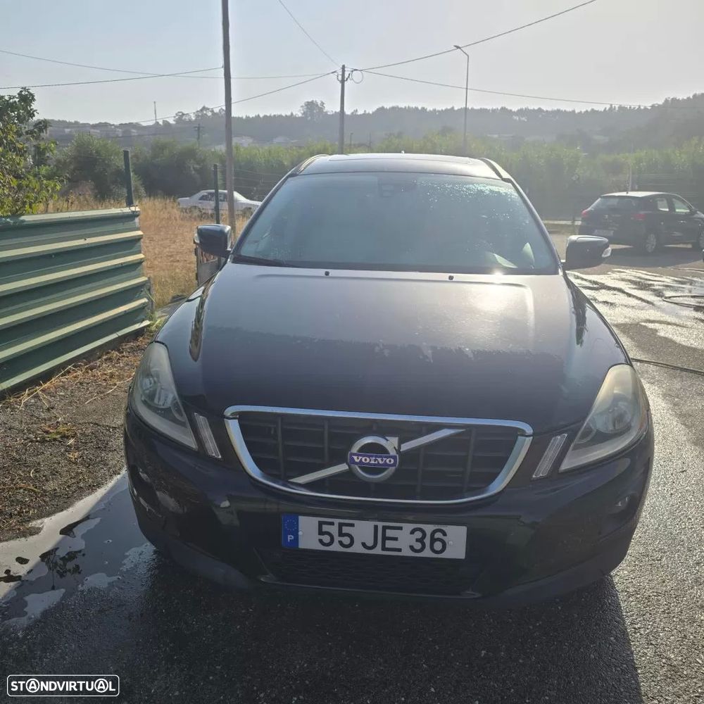 Volvo XC 60 2.4 D Momentum Geartronic - 1