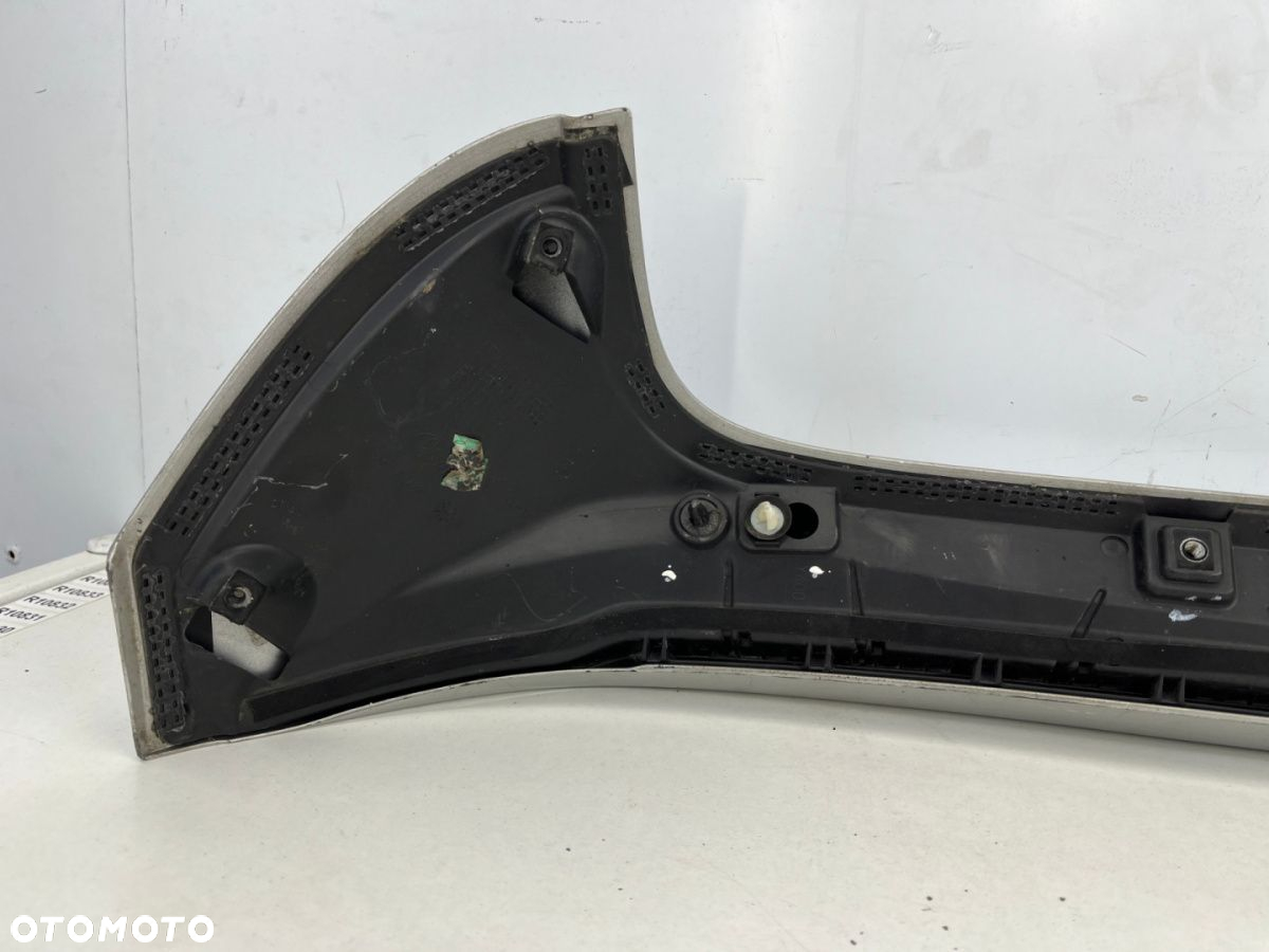 Spoiler Ford Fiesta MK7 08-17r. lotka klapy bagażnika 8A61-A44210-B - 8