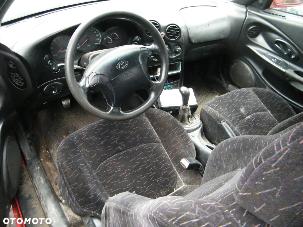 Hyundai Coupe (96-99r.) 2.0 B 138KM silnik G4DF skrzynia M5GF2 lakier POPPY RED [XM]. Cały na części - 6