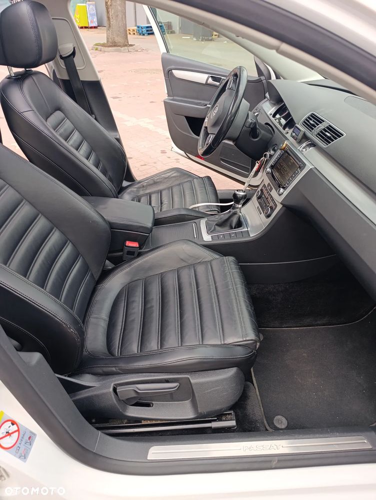 Volkswagen Passat 2.0 TDI BlueMotion Technology Highline - 6
