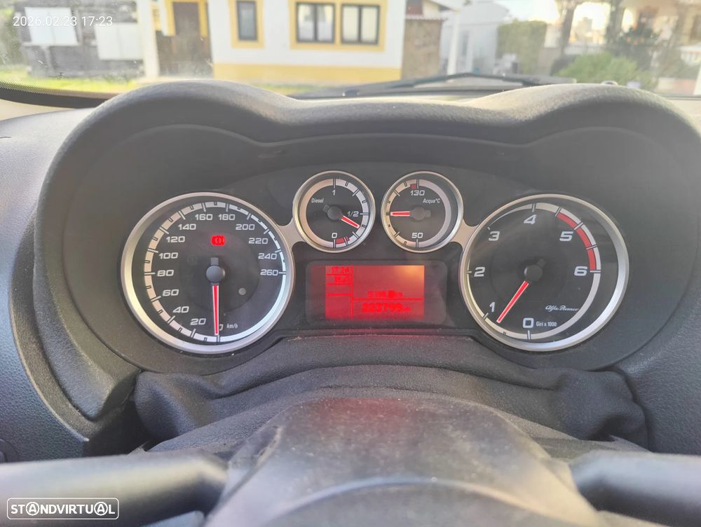 Alfa Romeo MiTo 1.3 JTDM ECO Impression - 8