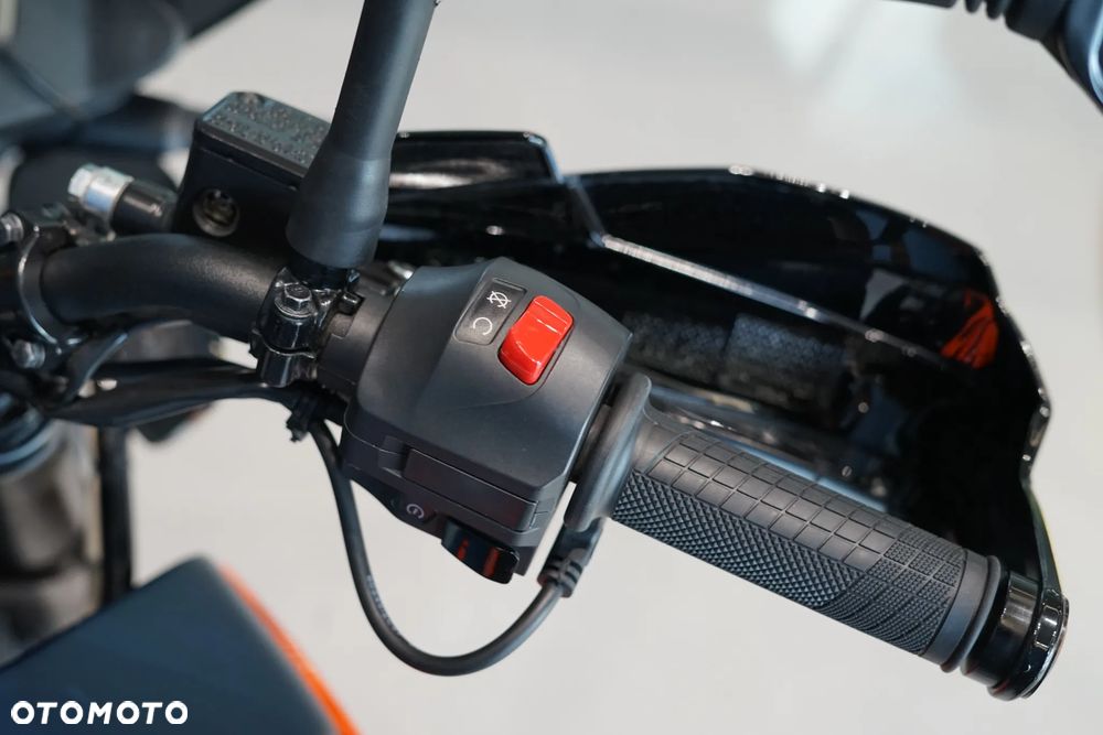 KTM Adventure 390 - 25