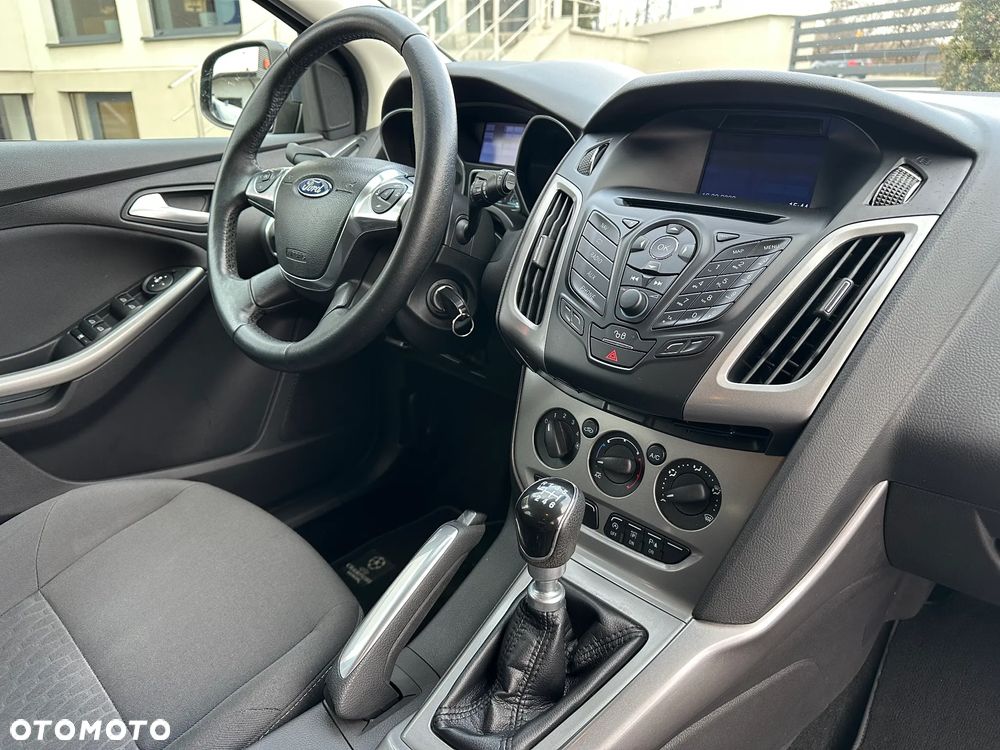 Ford Focus 1.0 EcoBoost Start-Stopp-System Champions Edition - 21