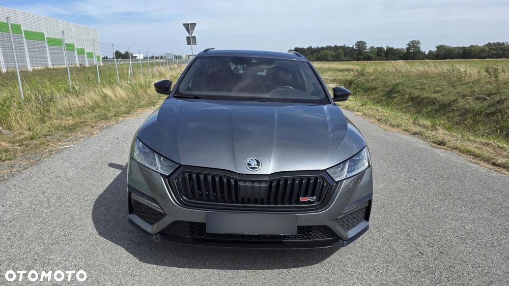 Skoda Octavia 2.0 TDI RS DSG - 3