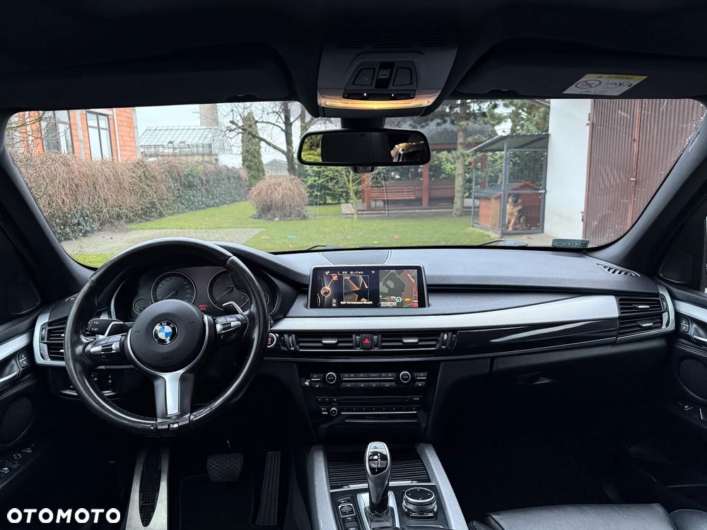 BMW X5 M M50d - 10