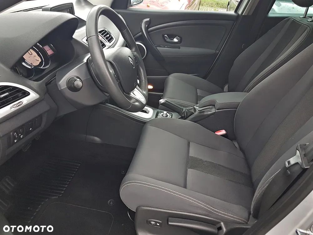 Renault Megane Grandtour 2.0 140 CVT Dynamique - 16