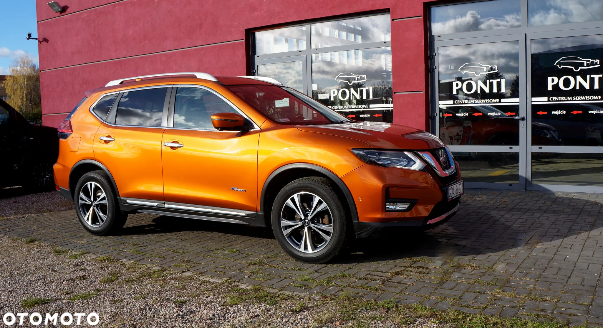 Nissan Rogue - 21