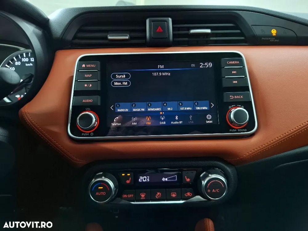 Nissan Micra IG-T Tekna - 17