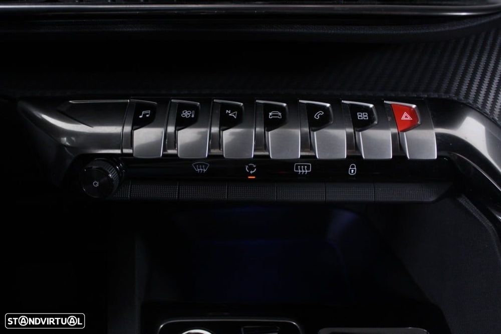 Peugeot 5008 1.2 PureTech Allure Pack EAT8 - 29