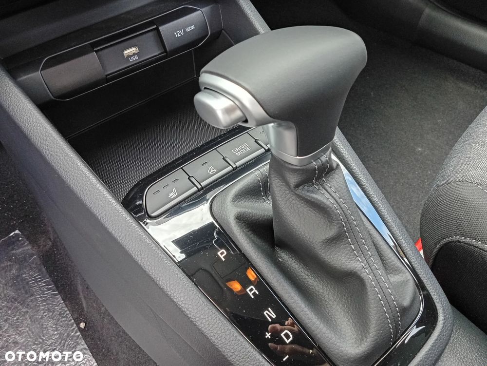 Kia Stonic 1.0 T-GDI M DCT - 25