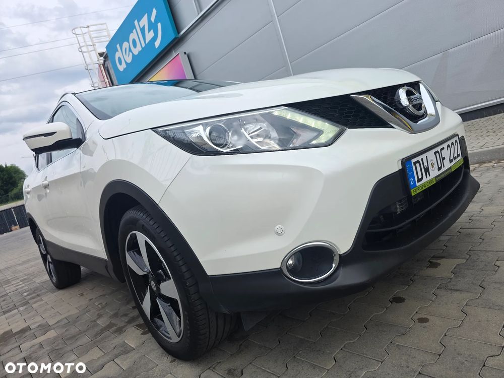 Nissan Qashqai 1.6 dCi Xtronic TEKNA+ - 9