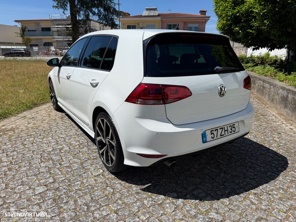 VW Golf 1.6 TDi R-Line DSG - 3