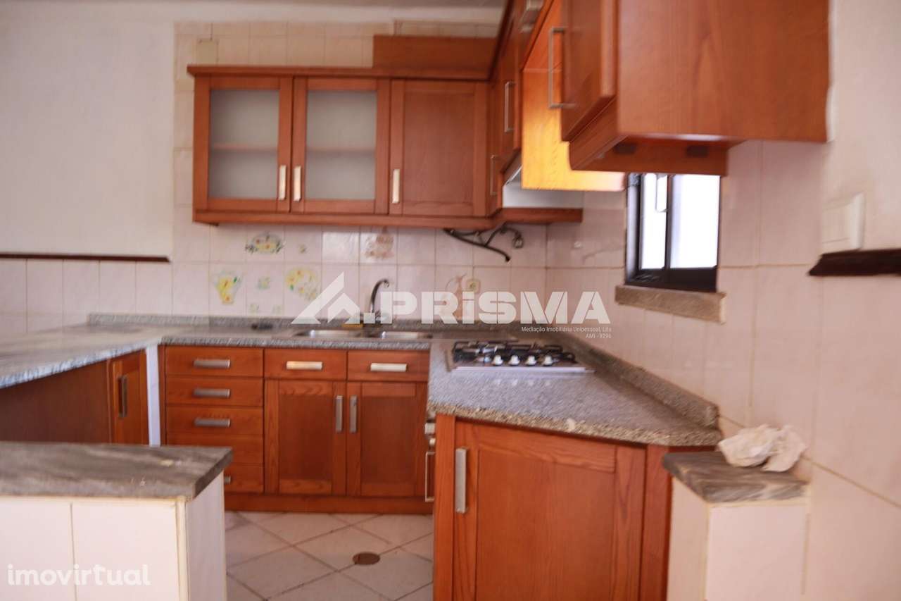 Moradia com espaço exterior para venda em Castelo Branco - Grande imagem: 5/23