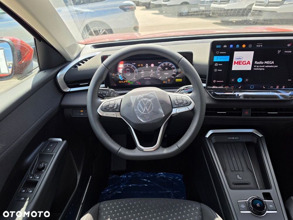 Volkswagen T-Roc 1.5 eTSI Life DSG - 17