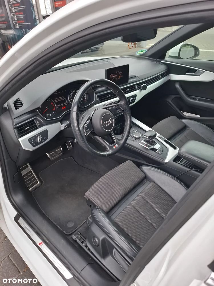 Audi A4 - 16