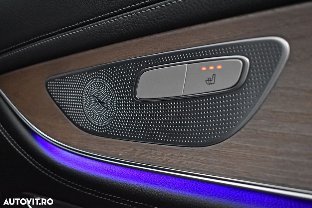 Mercedes-Benz CLS 350 d 4MATIC Aut - 28