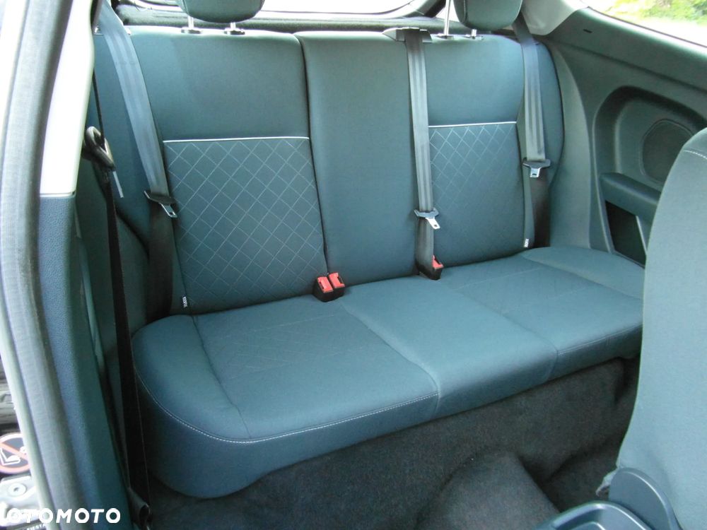 Ford Fiesta 1.25 Champions Edition - 29