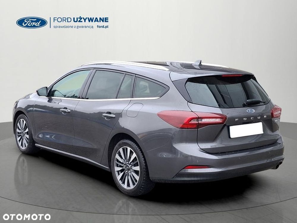 Ford Focus SW - 13