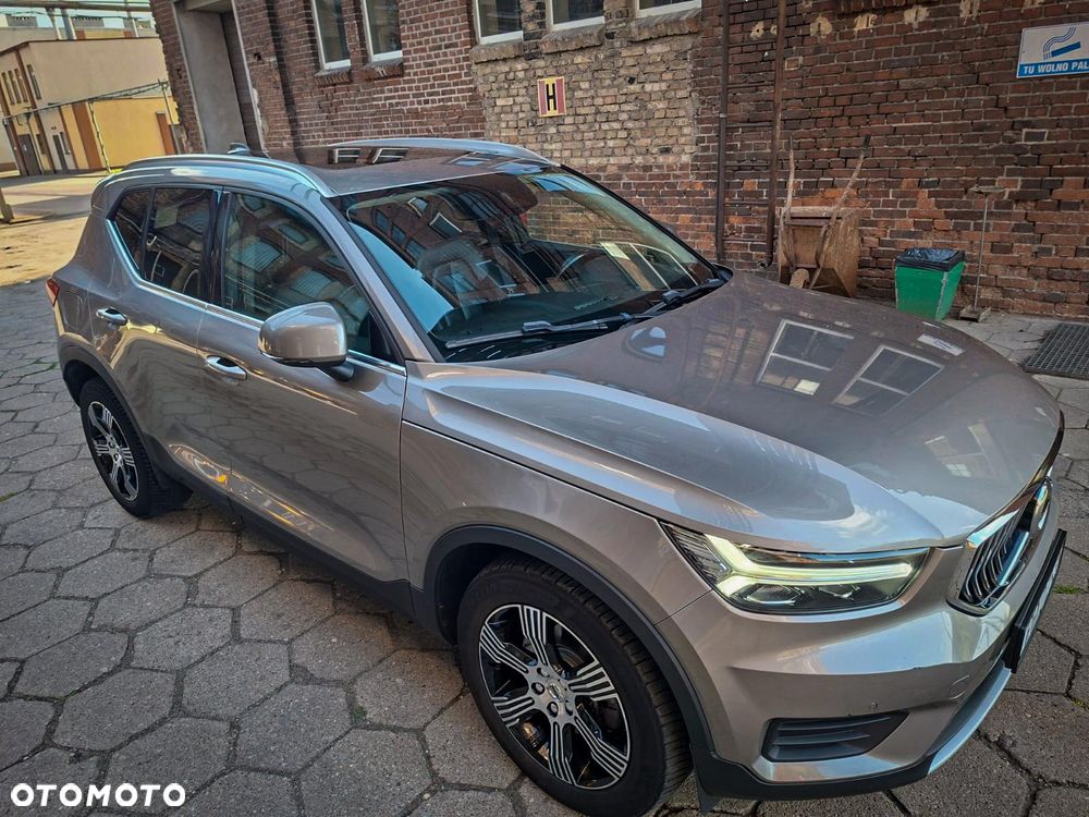 Volvo XC 40 D4 AWD Geartronic Inscription - 9