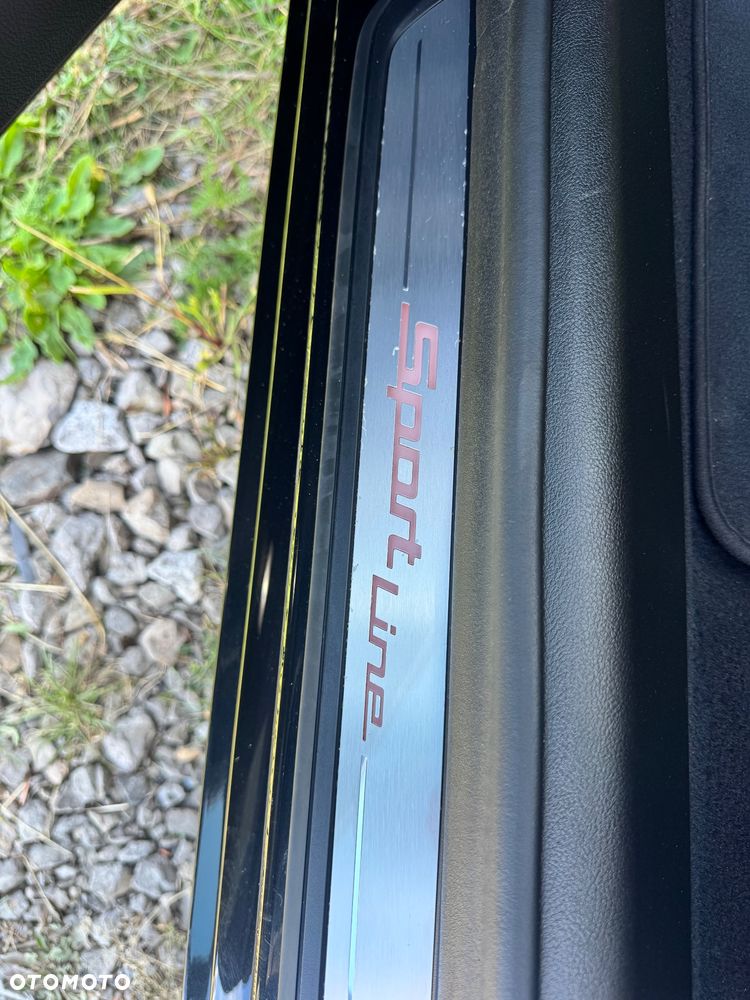 BMW Seria 5 530i xDrive Sport Line sport - 13