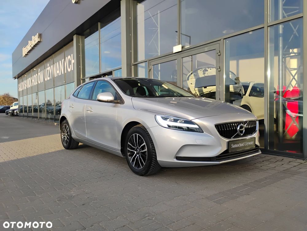 Volvo V40 D2 Drive-E Momentum - 3