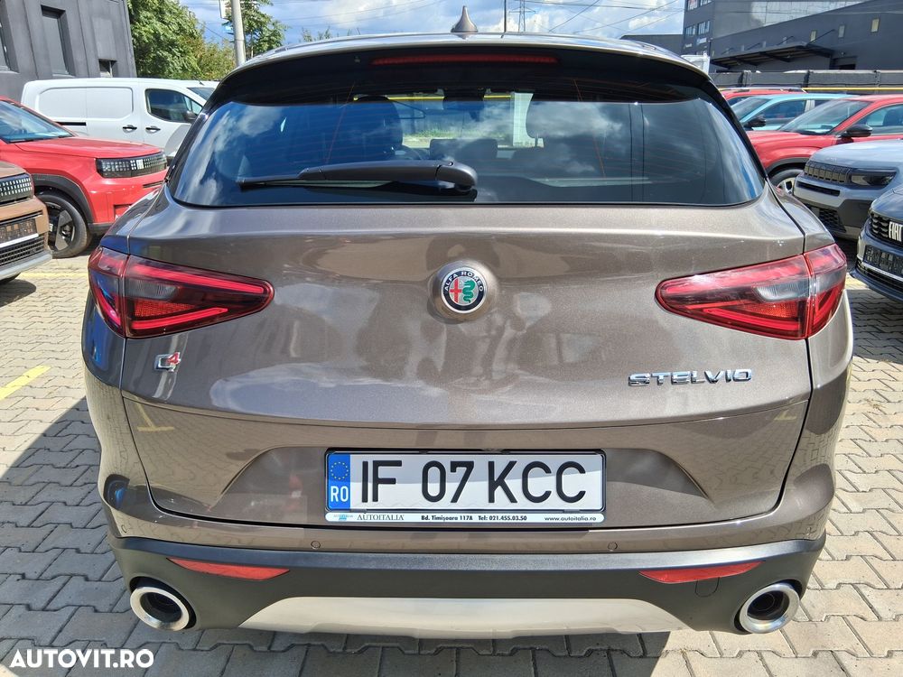 Alfa Romeo Stelvio 2.2 JTDM AWD AT8 Super - 5