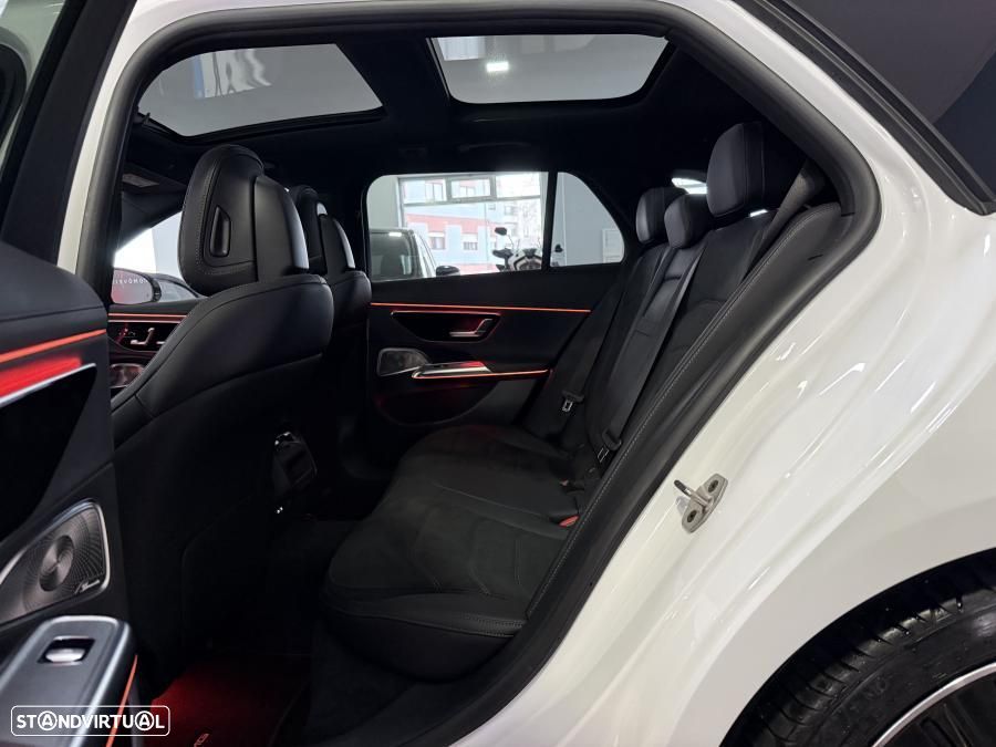 Mercedes-Benz E 300 de 4Matic All-Terrain - 24