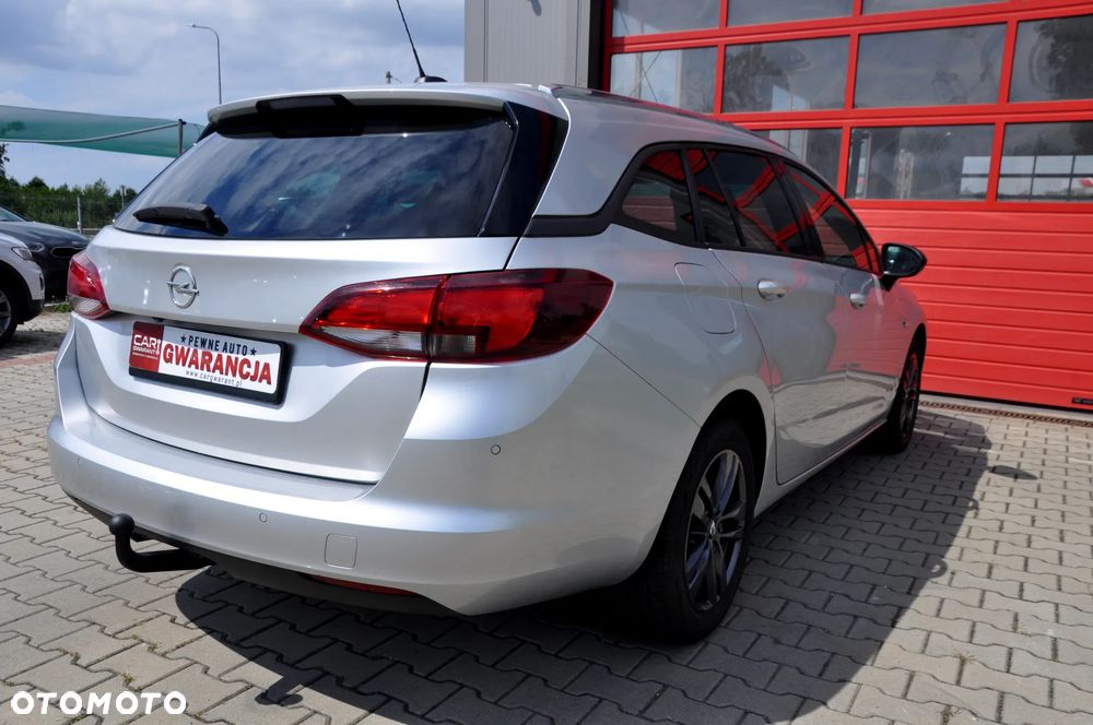 Opel Astra 1.5 D Start/Stop Automatik Design&Tech - 16